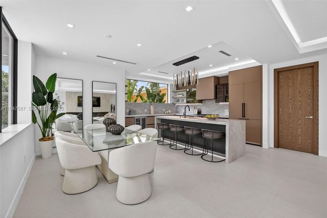604 SW 7th St, Fort Lauderdale, FL 33315