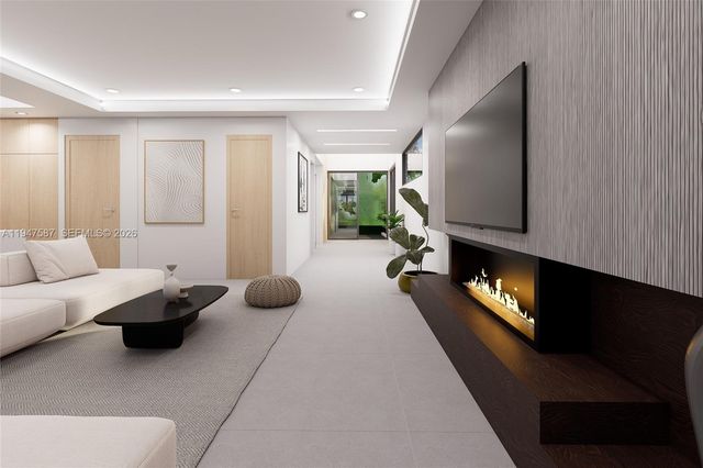 604 SW 7th St, Fort Lauderdale, FL 33315