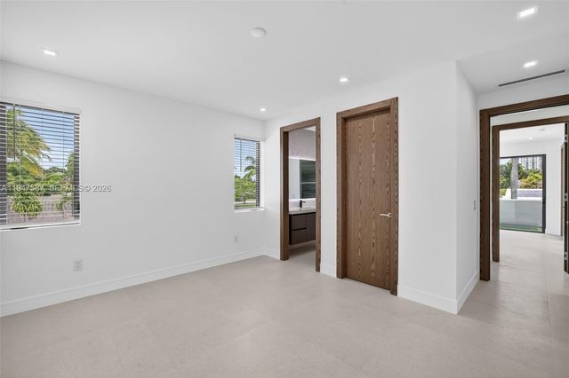 604 SW 7th St, Fort Lauderdale, FL 33315