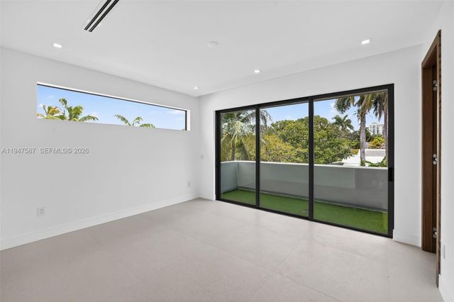 604 SW 7th St, Fort Lauderdale, FL 33315