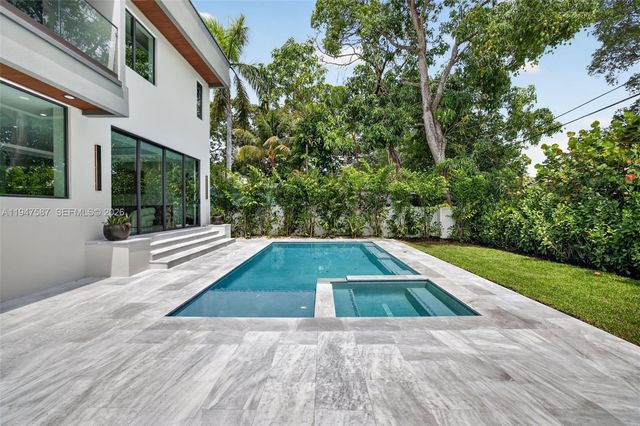 604 SW 7th St, Fort Lauderdale, FL 33315