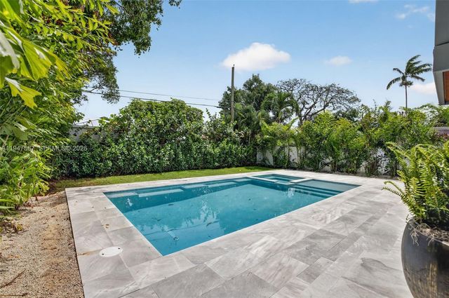 604 SW 7th St, Fort Lauderdale, FL 33315
