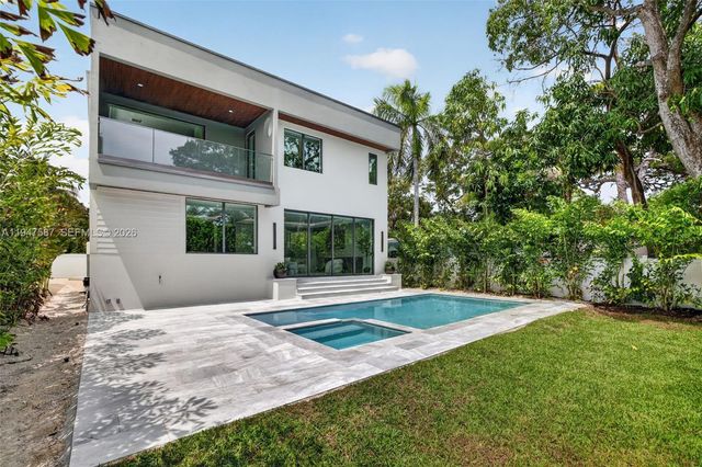 604 SW 7th St, Fort Lauderdale, FL 33315