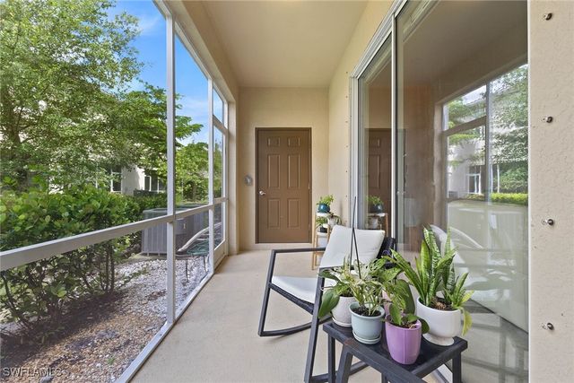 2667 Blossom WAY, Naples, FL 34120