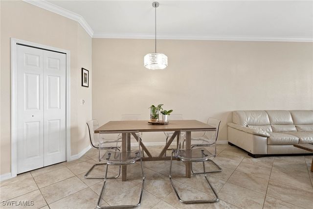 2667 Blossom WAY, Naples, FL 34120