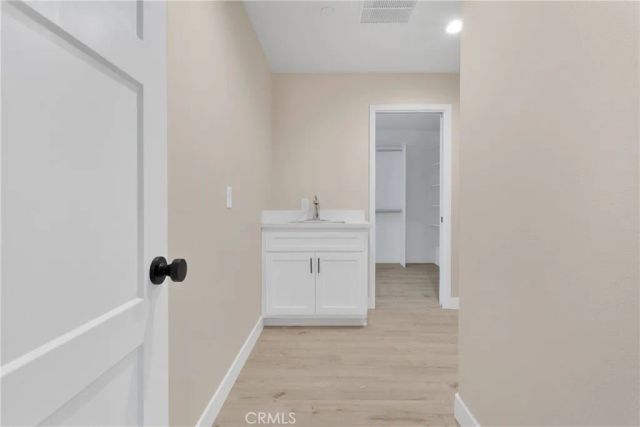 22520 Houston Street, Apple Valley, CA 92308