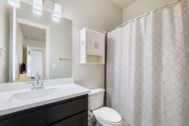 1009 Legacy XING, Georgetown, TX 78628