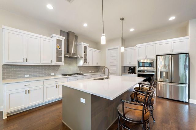 1009 Legacy XING, Georgetown, TX 78628