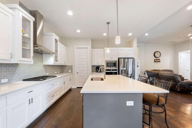 1009 Legacy XING, Georgetown, TX 78628