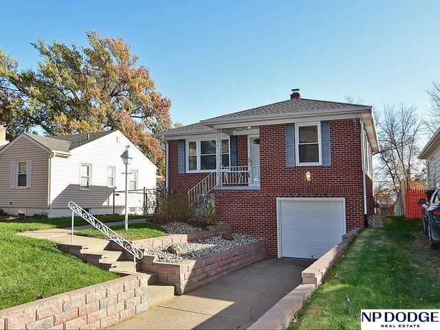 3213 S 43rd Street, Omaha, NE 68105