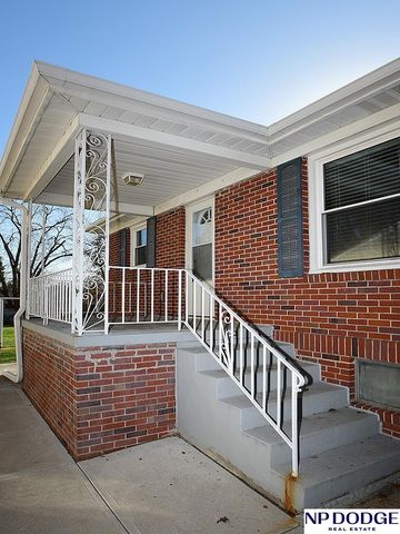 3213 S 43rd Street, Omaha, NE 68105