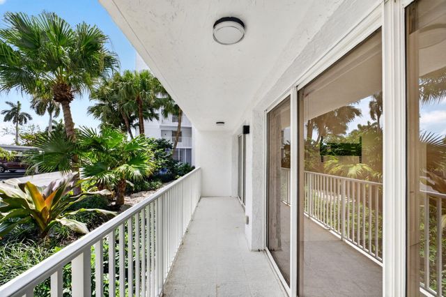 3901 S Flagler Drive 105, West Palm Beach, FL 33405