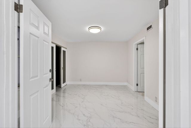 3901 S Flagler Drive 105, West Palm Beach, FL 33405