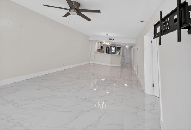 3901 S Flagler Drive 105, West Palm Beach, FL 33405