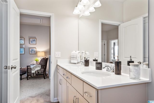 1655 STERLING GROVE DRIVE, Margaret, AL 35120