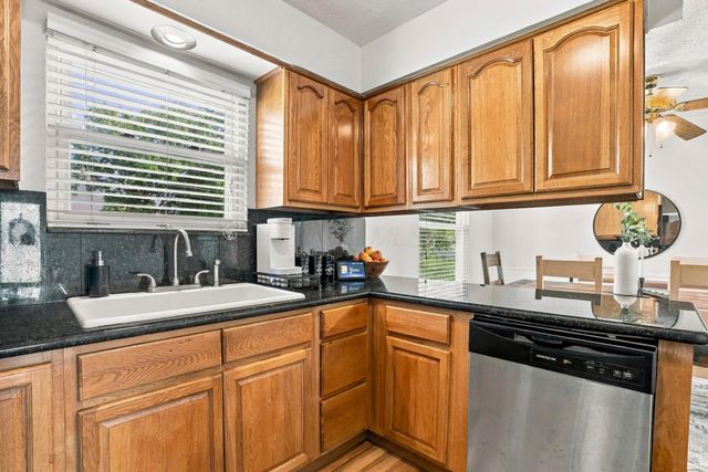 2570 Scott Court, Grove City, OH 43123