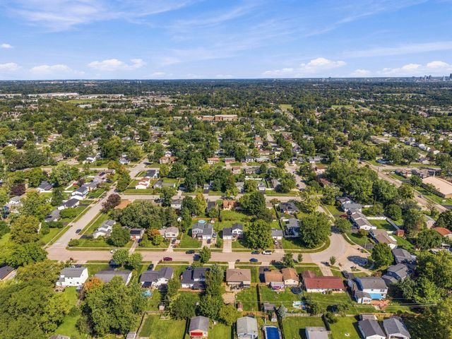 2570 Scott Court, Grove City, OH 43123