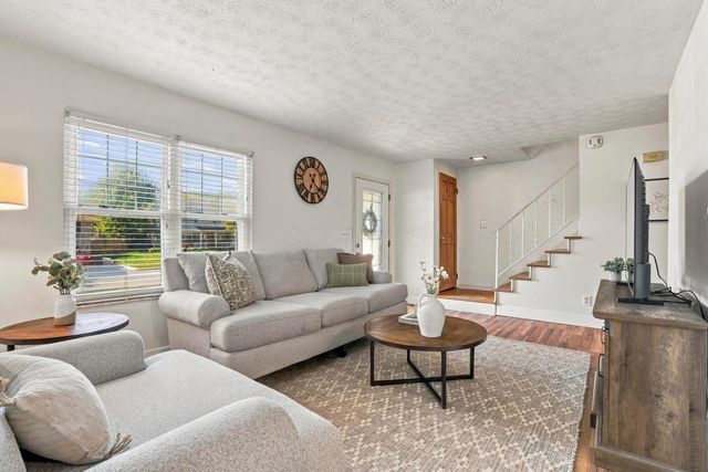 2570 Scott Court, Grove City, OH 43123