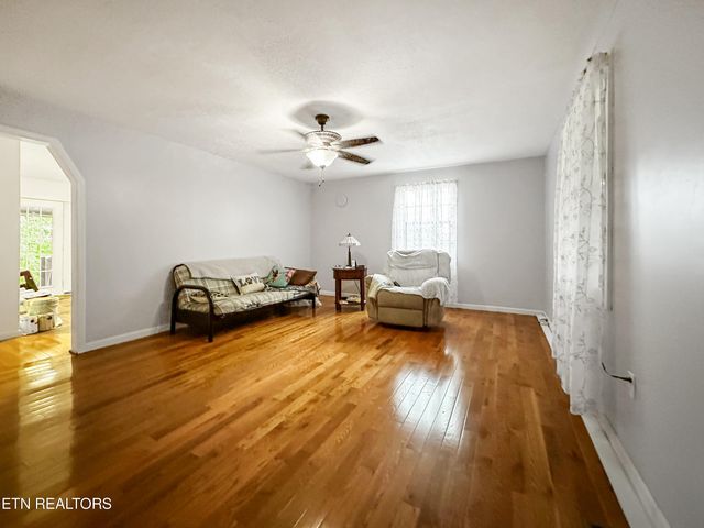 450 Buffalo Lane, Tazewell, TN 37879
