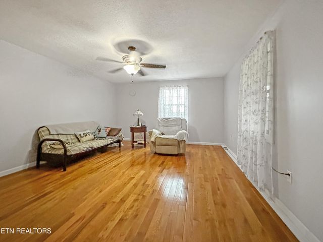 450 Buffalo Lane, Tazewell, TN 37879