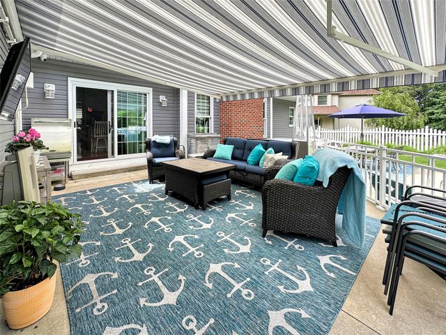 5515 SANDALWOOD Court, Erie, PA 16506