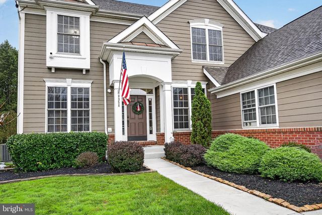 8358 MINERAL SPRINGS DR, Manassas, VA 20112
