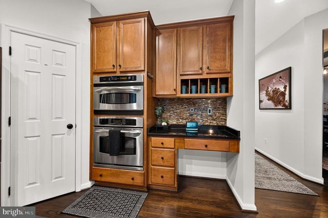 8358 MINERAL SPRINGS DR, Manassas, VA 20112