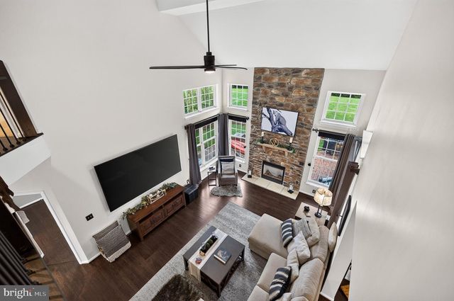 8358 MINERAL SPRINGS DR, Manassas, VA 20112