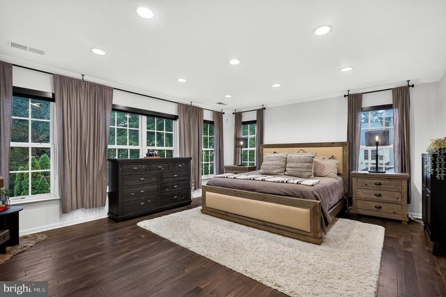 8358 MINERAL SPRINGS DR, Manassas, VA 20112