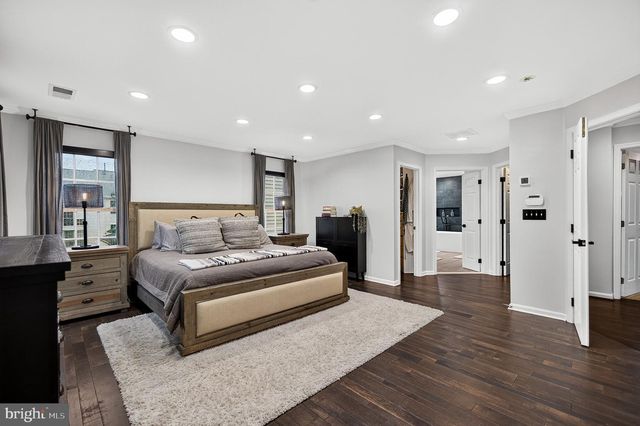 8358 MINERAL SPRINGS DR, Manassas, VA 20112