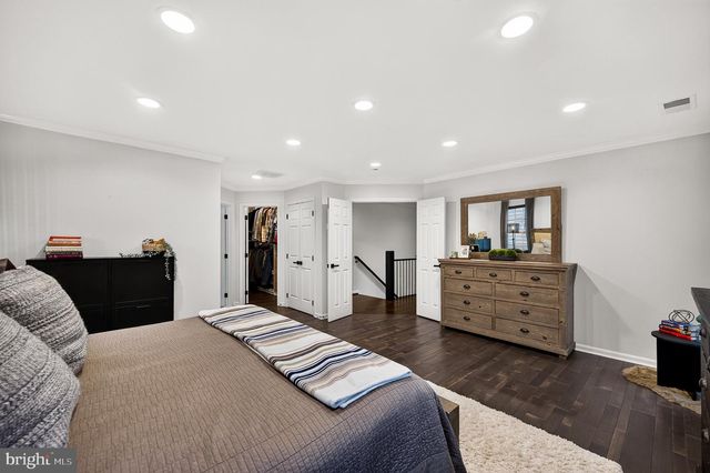 8358 MINERAL SPRINGS DR, Manassas, VA 20112