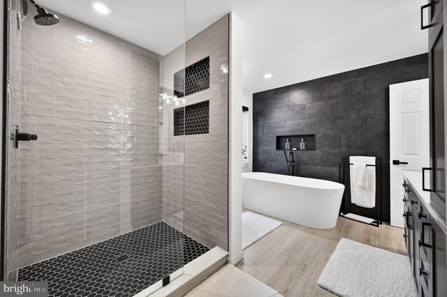 8358 MINERAL SPRINGS DR, Manassas, VA 20112