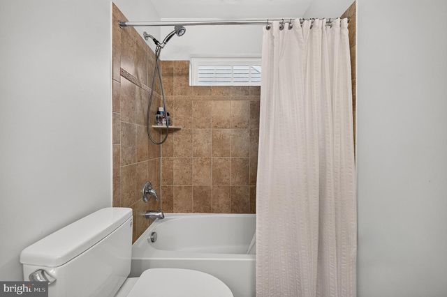 8358 MINERAL SPRINGS DR, Manassas, VA 20112