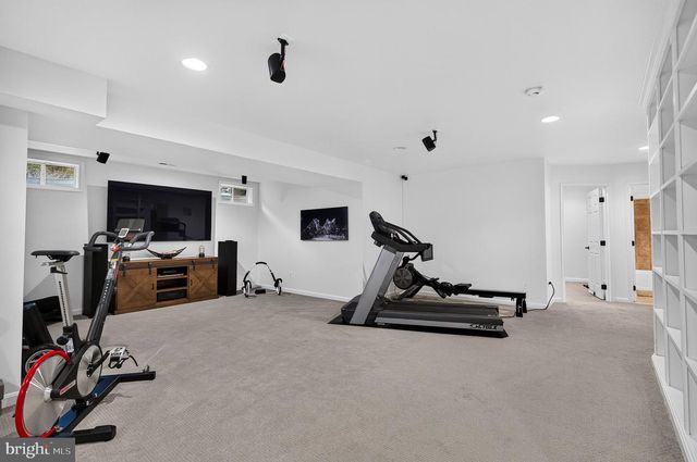 8358 MINERAL SPRINGS DR, Manassas, VA 20112