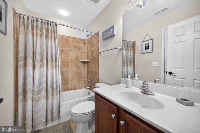 8358 MINERAL SPRINGS DR, Manassas, VA 20112