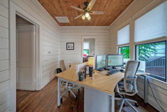1711 E 7th ST 1, Austin, TX 78702