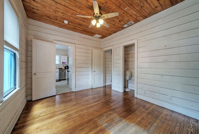 1711 E 7th ST 1, Austin, TX 78702
