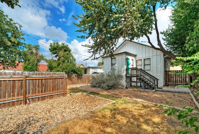 1711 E 7th ST 1, Austin, TX 78702