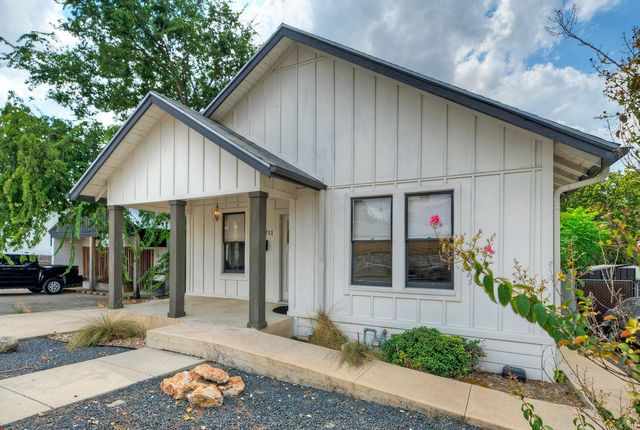 1711 E 7th ST 1, Austin, TX 78702