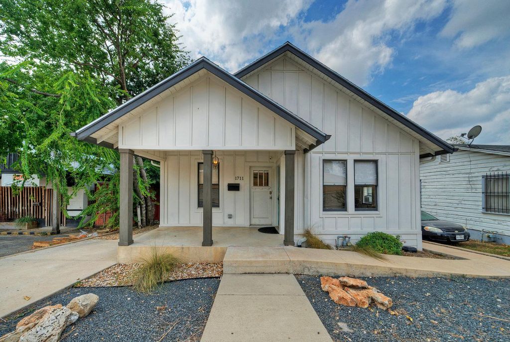 1711 E 7th ST 1, Austin, TX 78702