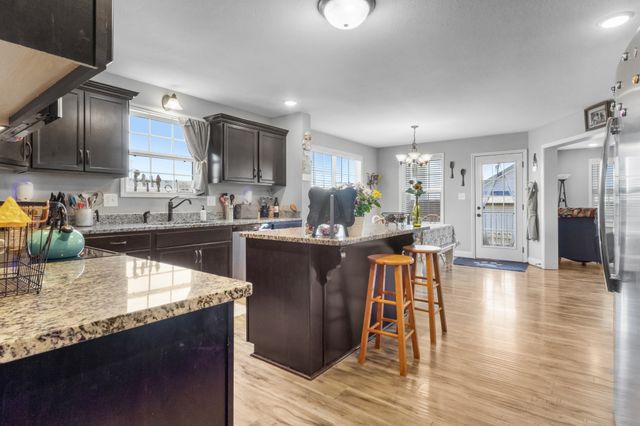 752 Crestone Ln, Clarksville, TN 37042