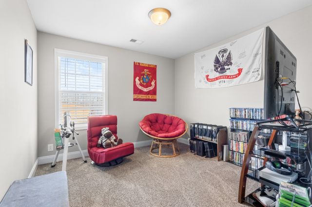 752 Crestone Ln, Clarksville, TN 37042