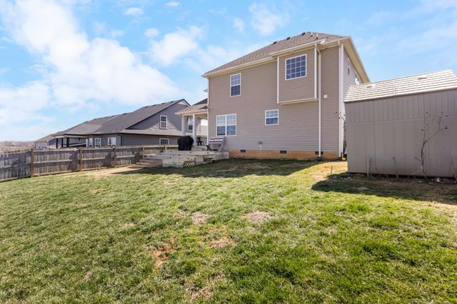 752 Crestone Ln, Clarksville, TN 37042