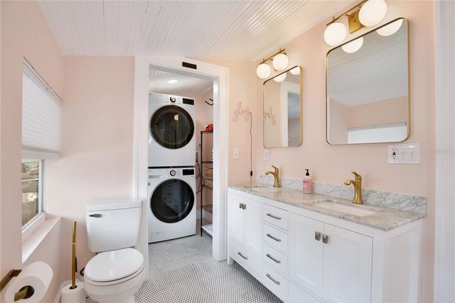 918 S PALMETTO AVENUE, Sanford, FL 32771