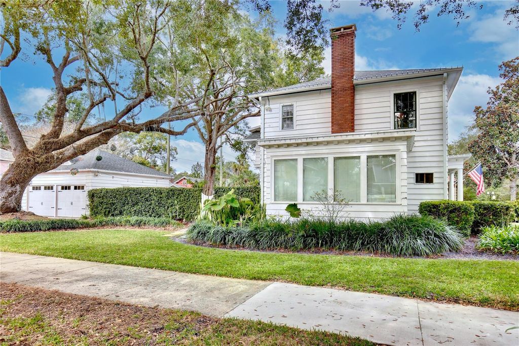 Image 56 of property listing at 918 S PALMETTO AVENUE, Sanford, FL 32771