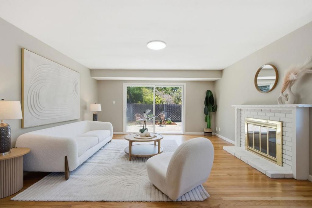 Image 18 of property listing at 847 Alderbrook Lane, Cupertino, CA 95014