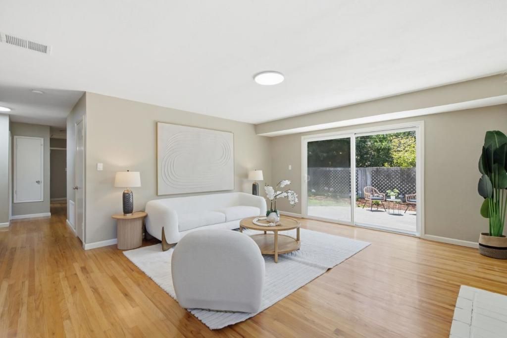 Image 19 of property listing at 847 Alderbrook Lane, Cupertino, CA 95014