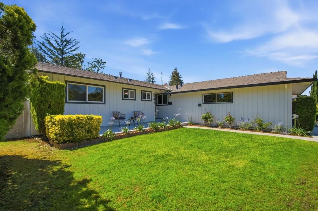 Image 2 of property listing at 847 Alderbrook Lane, Cupertino, CA 95014