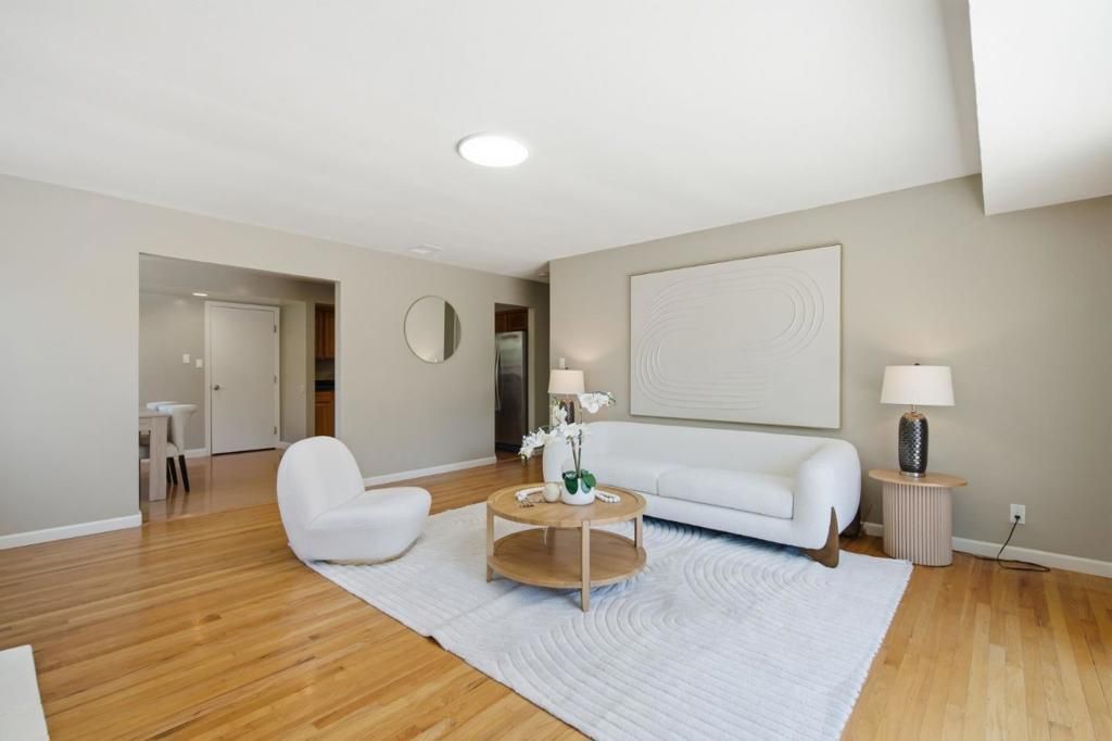 Image 20 of property listing at 847 Alderbrook Lane, Cupertino, CA 95014