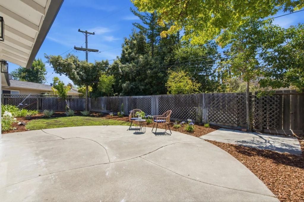 Image 24 of property listing at 847 Alderbrook Lane, Cupertino, CA 95014